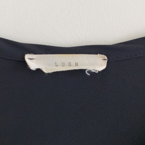 Lush Relaxed Short Sleeve Top - Picture 2 of 9